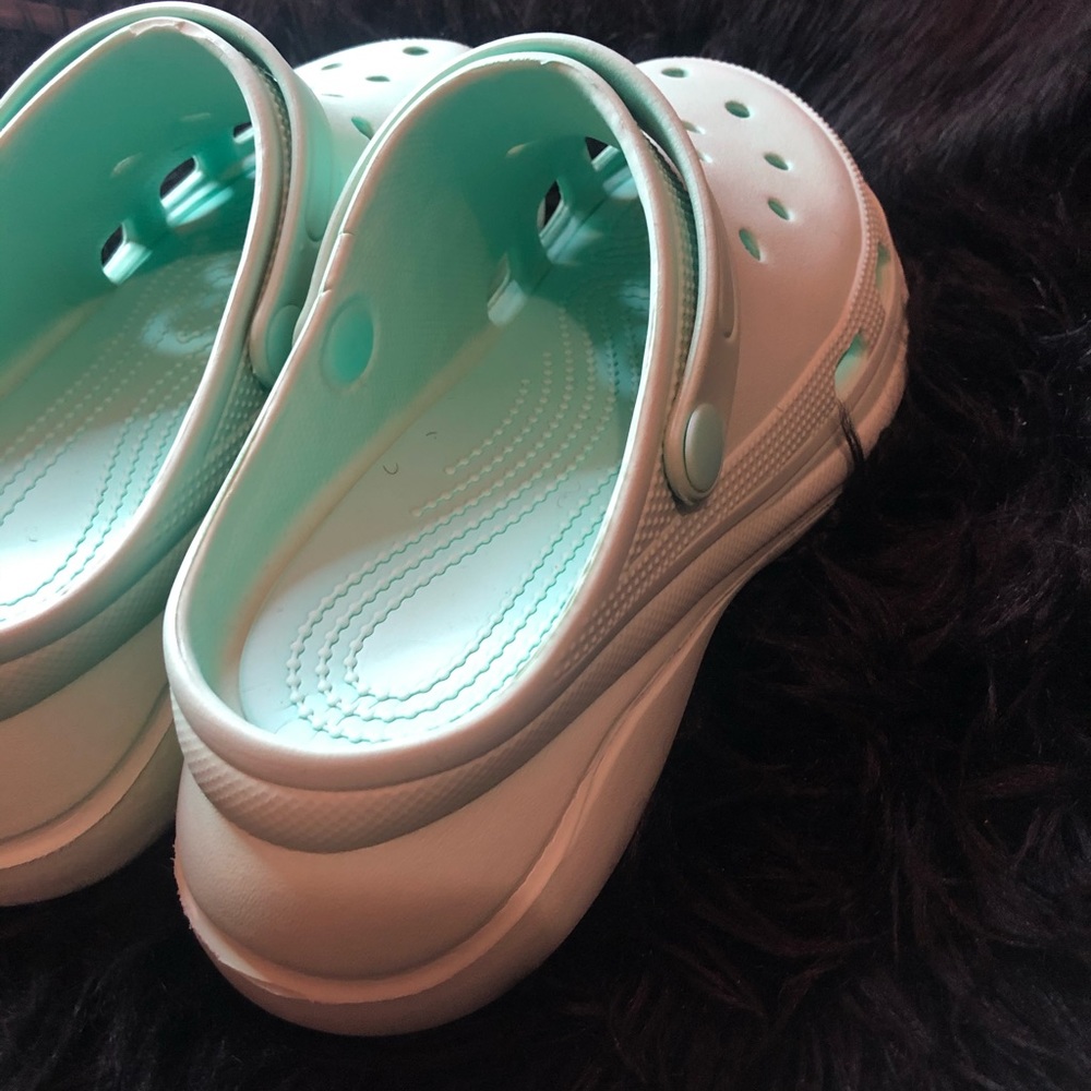 Crocs - Picture 4 of 4